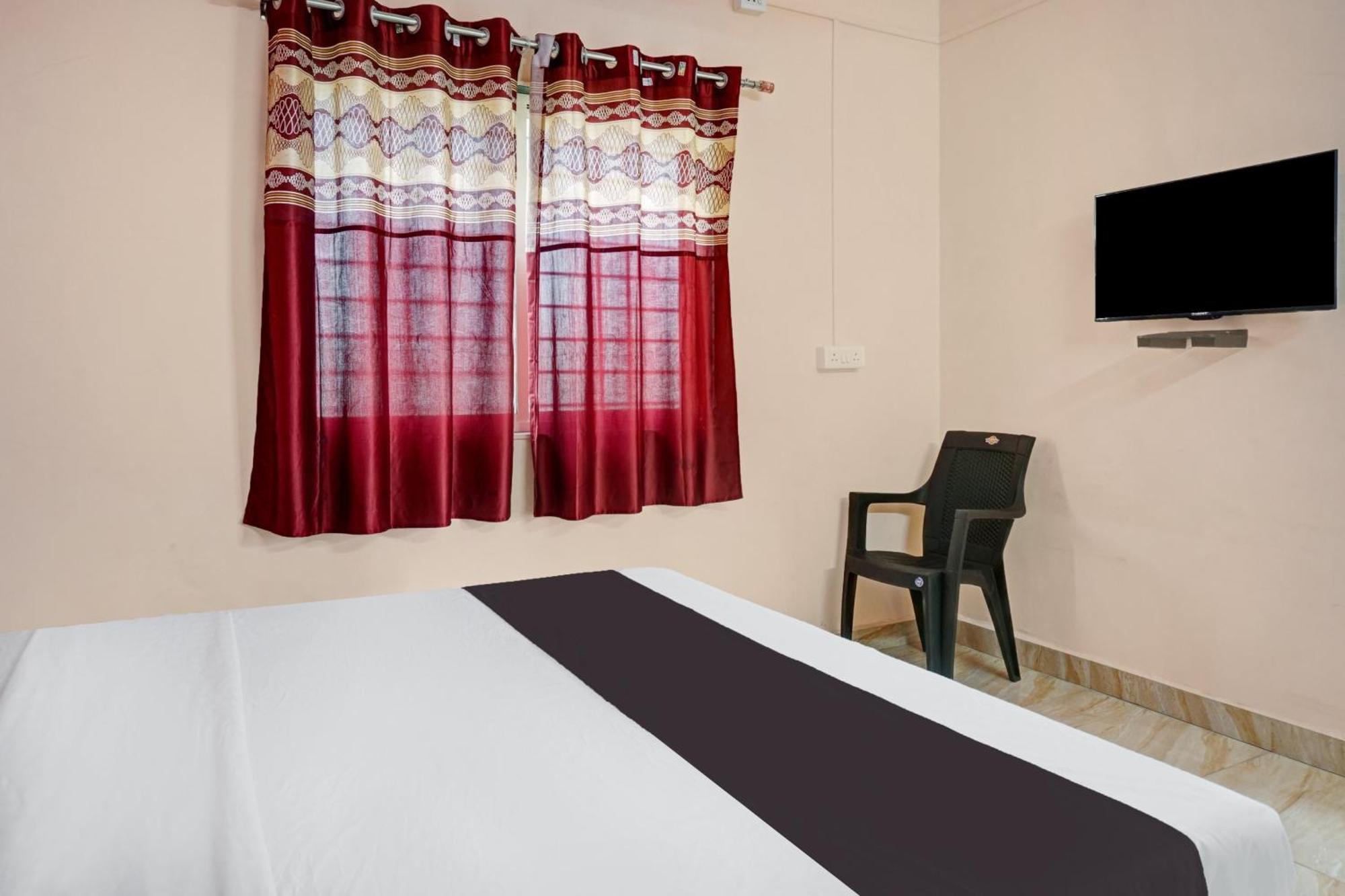 Hotel O Sky 7 Lodge Pimpalwandi Εξωτερικό φωτογραφία