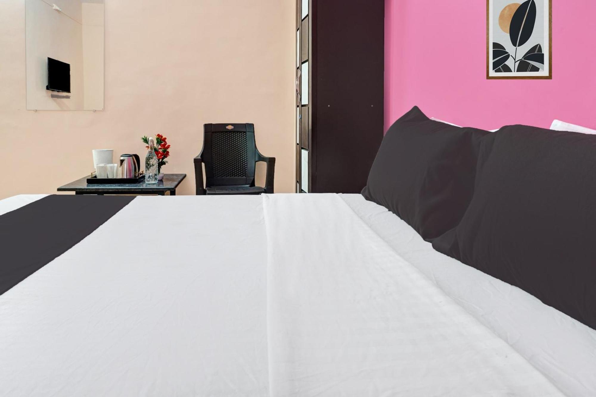 Hotel O Sky 7 Lodge Pimpalwandi Εξωτερικό φωτογραφία