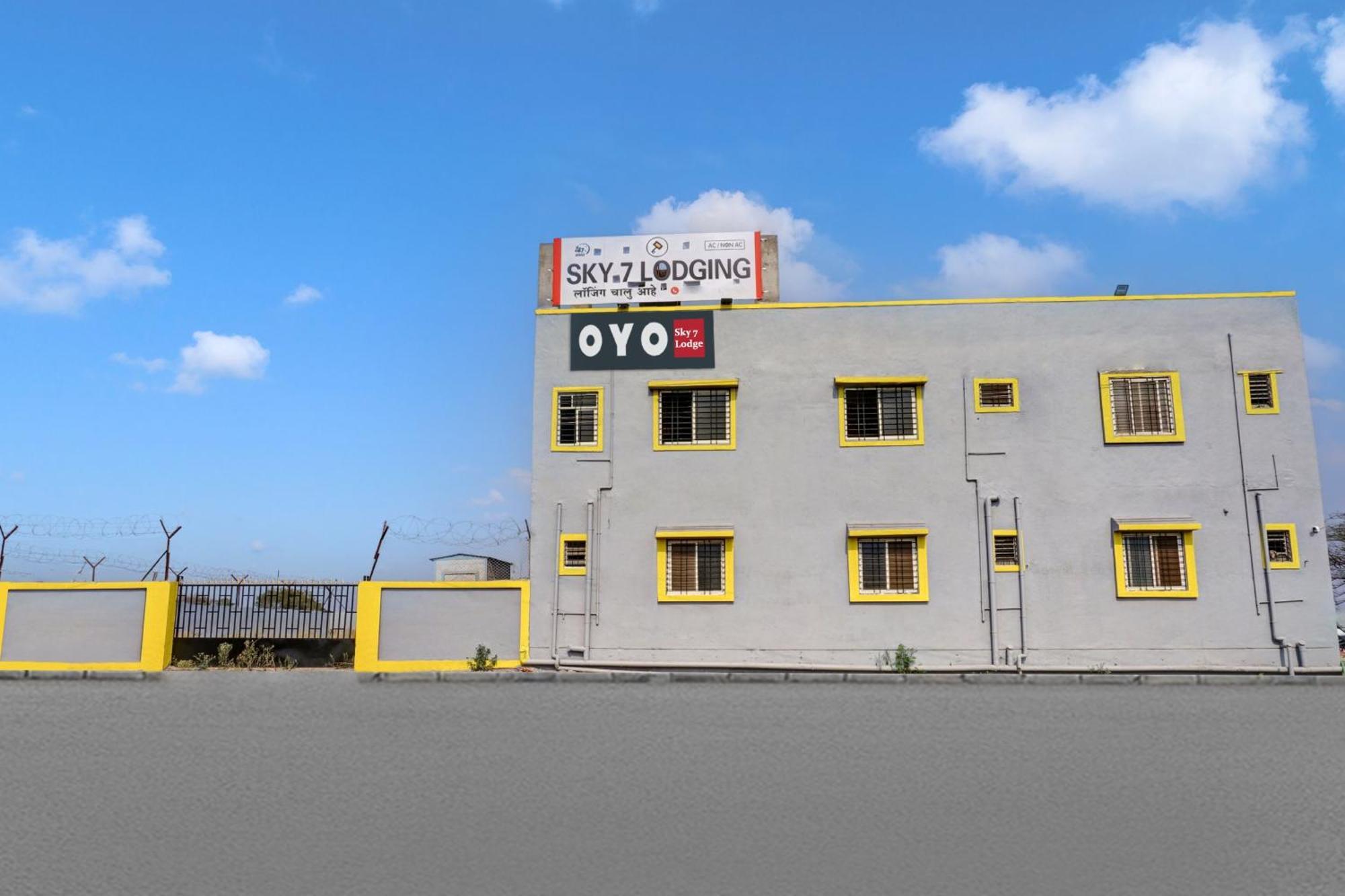 Hotel O Sky 7 Lodge Pimpalwandi Εξωτερικό φωτογραφία